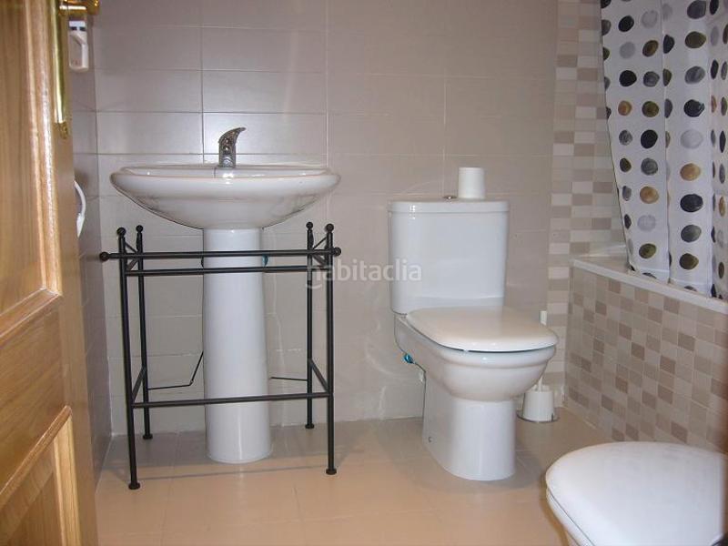 Foto 8674c6e8-230a-46d1-a50a-244e5862e5a2. Apartament amb calefacció aparcament a Puerta de Cuartos-Avenida de Portugal Talavera de la Reina