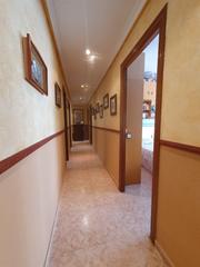 Etagenwohnung  Calle isaac gabaldn. Piso de 3 habitaciones