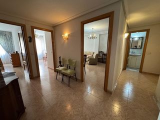 Pis  Calle joaquina santander. Piso situado junto a la basílica del prado