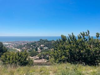Wohngrundstück in Premià de Dalt. Increíbles vistas al mar y la montaña. gran oportunidad.
