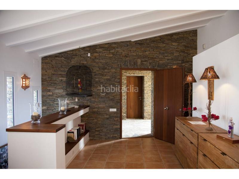 Foto dfb78dc0-ea1a-42a0-9edb-14e5633d98f8. Casa amb calefacció aparcament piscina a Cadaqués