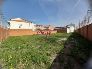 Terreny residencial a Fuensalida. Gran parcela en venta de 549m2 en una de las mejores zonas de fu