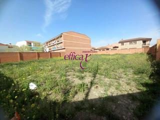 Terreny residencial a Fuensalida. Gran parcela en venta de 947m2 en una de las mejores zonas de fu