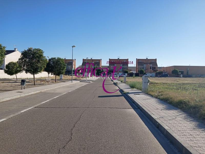 Foto 2f606cc9-a51f-4684-b11d-91ba15fd1303. Terreno residencial parcela urbana de 217 m2 en excelente ubicación! en Torrijos