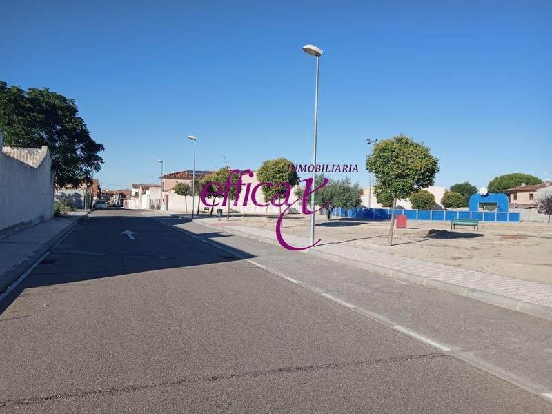 Foto 35e6c368-fd3c-41d5-b83b-fb3ce160e2e8. Terreno residencial parcela urbana de 217 m2 en excelente ubicación! en Torrijos