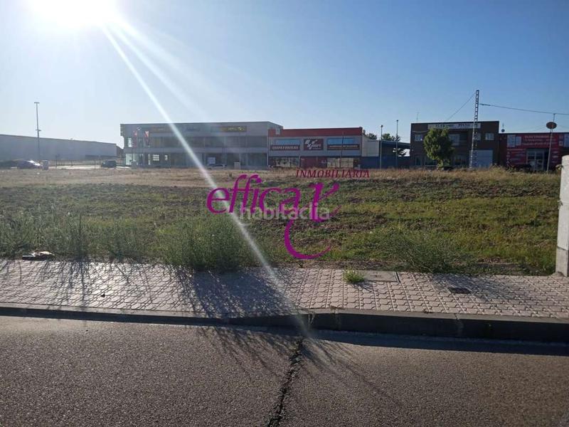 Foto fee9a826-a52d-4b3b-b51c-65e7701c4d0d. Terreno residencial parcela urbana de 217 m2 en excelente ubicación! en Torrijos