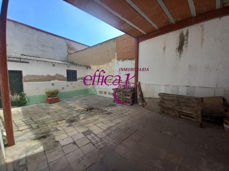 Foto fdcb062c-8cd0-48aa-b68b-c9c6756e0086. Casa amb calefacció aparcament a Torrijos