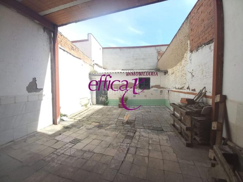 Foto fe247c90-37e8-42f4-a305-44122c0e8de6. Casa amb calefacció aparcament a Torrijos