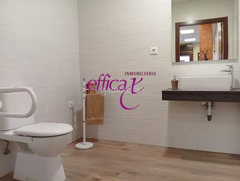 Foto ccdc767f-eeb1-4025-9419-54c0805d7afc. Local comercial a Torrijos