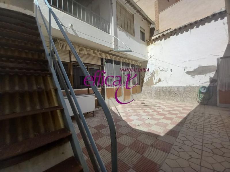 Foto 8978ab5f-0b47-40bb-ab14-039e1fad0a36. Casa in Torrijos