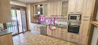 Location Chalet à Olías del Rey. Precioso chalet con piscina en alquiler en olias del rey