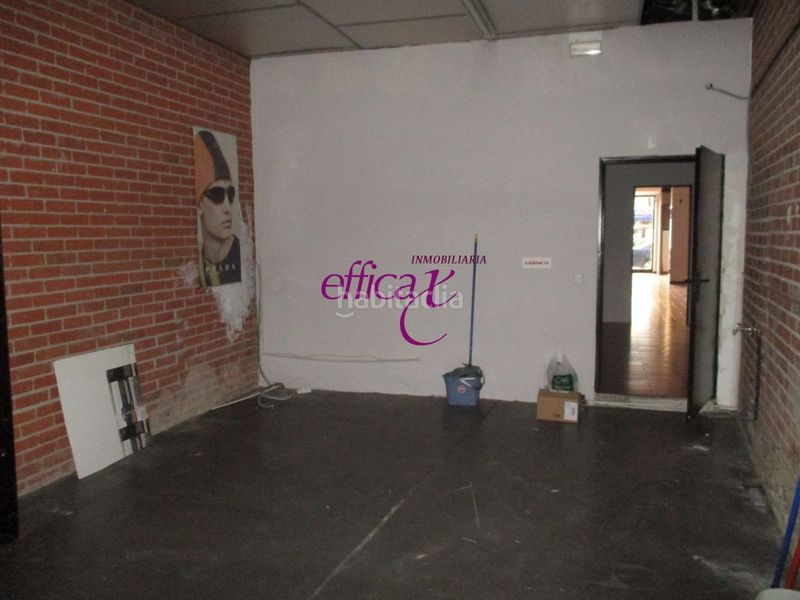 Foto 8fdaa025-6be4-488e-910c-342055480f4c. Local comercial a Torrijos