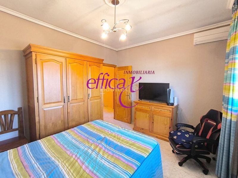 Foto 5bd32271-d09e-464b-96a0-f558b4a5be9e. Casa amb calefacció aparcament a Burujón