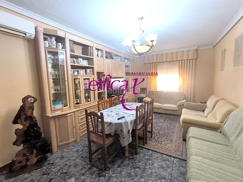 Foto 62584fcb-d959-4e4b-bfa1-2bc2568d2119. Casa amb calefacció aparcament a Burujón