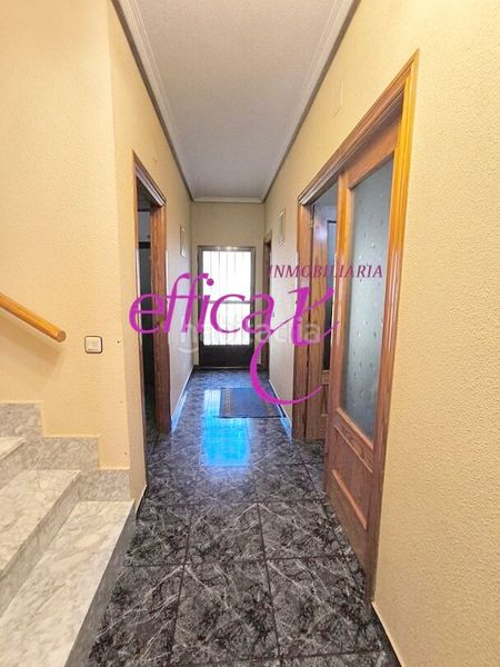 Foto 91c1d5c2-cf16-45dc-8008-7b042944e54d. Casa amb calefacció aparcament a Burujón