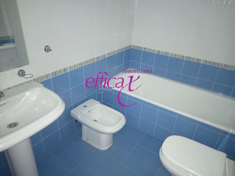 Foto 083e5f88-d857-4f7b-8a74-cedad5d53d03. Casa amb calefacció aparcament a Torrijos