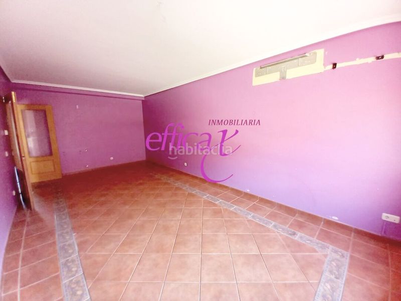 Foto b3a8d8ad-0278-40b6-8376-e80fa3f27d14. Casa amb calefacció aparcament a Torrijos