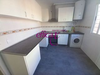 Semi detached house in Santa Olalla. Chalet en venta en santa olalla, reformado