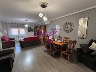 Haus in Gerindote. Venta de chalet pareado en gerindote