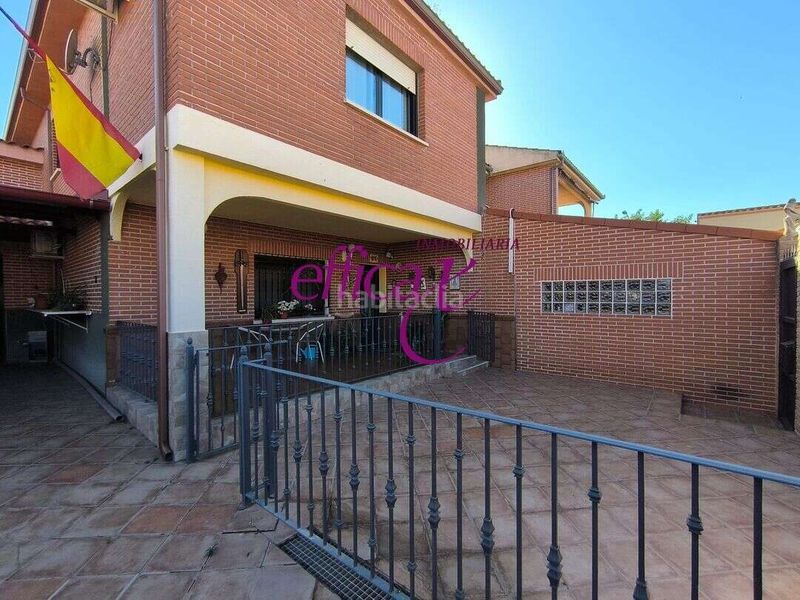 Foto 9fafde66-31f0-4c2d-ab19-fa55141a0da3. Casa amb calefacció aparcament a Gerindote
