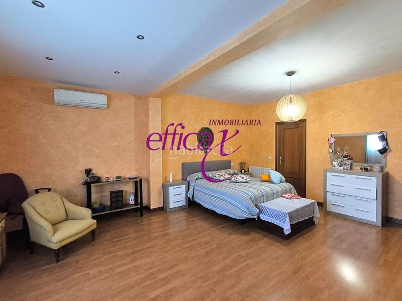 Foto f4ea4aa2-0fe7-4826-b6a9-d3f603152051. Casa amb calefacció aparcament a Gerindote
