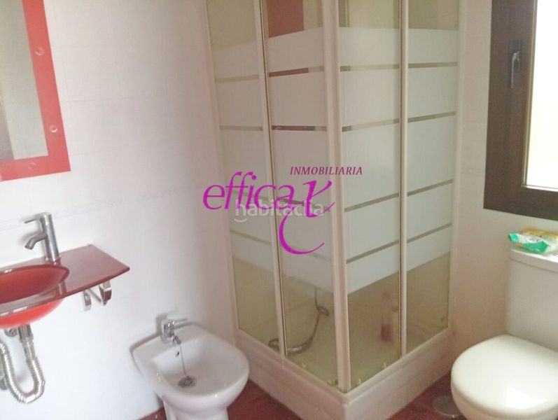 Foto 44029a92-1a16-444d-9155-9ee85da0e6ae. Casa amb calefacció piscina a Lucillos