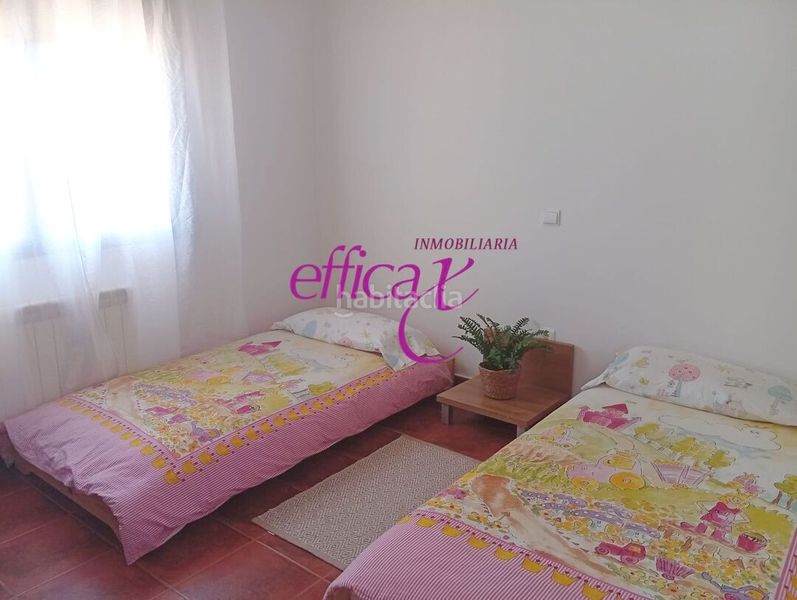 Foto f6e67ce8-5fbf-4567-a5b3-8147ff89f191. Casa amb calefacció piscina a Lucillos