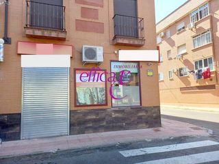 Miete Geschäftsraum in Torrijos. Local en alquiler de 70m2