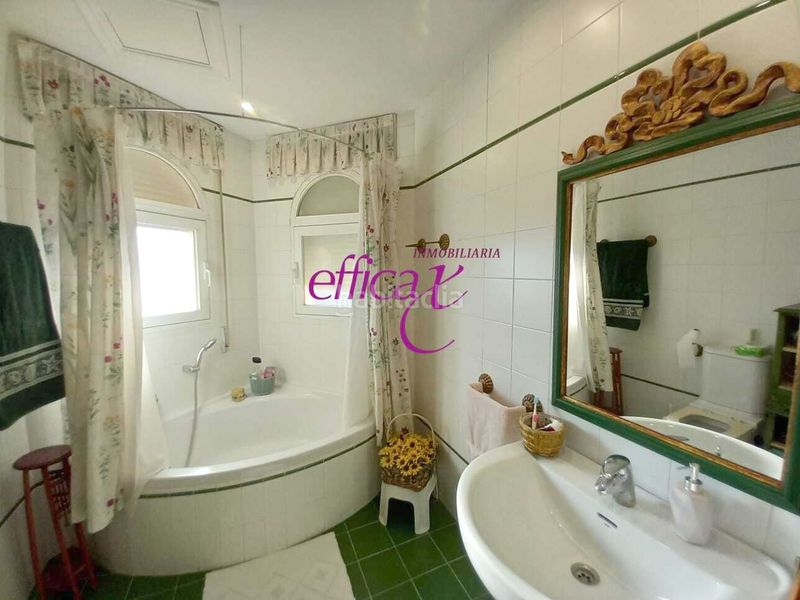 Foto 15ff788b-6728-463e-81e8-ed12be329ce3. Casa amb calefacció aparcament piscina a Torrijos