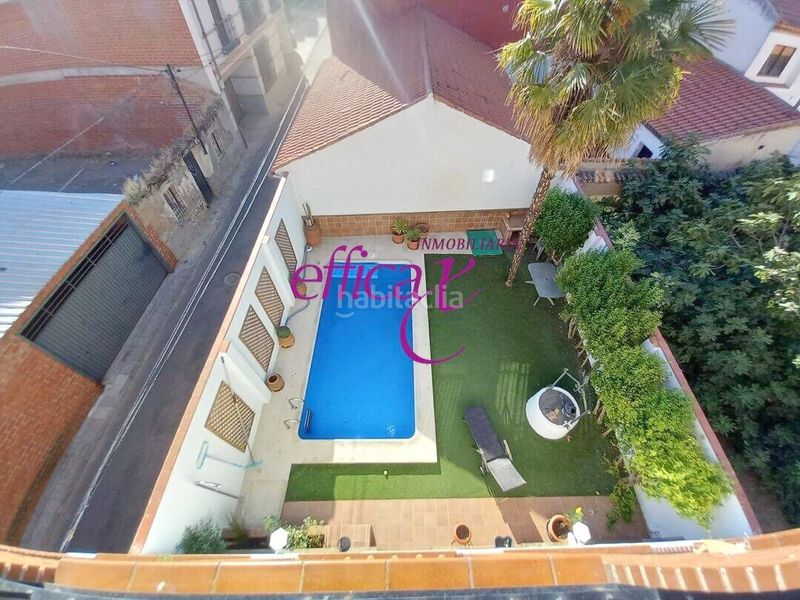 Foto aa534819-1eca-494f-a1b3-54b9935c2a09. Casa amb calefacció aparcament piscina a Torrijos