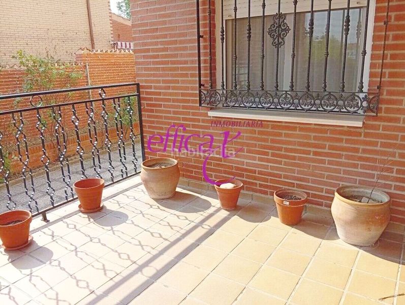 Foto 8fe6ae3c-6744-45e6-b238-5a3239365b74. Casa amb calefacció aparcament a Alcabón
