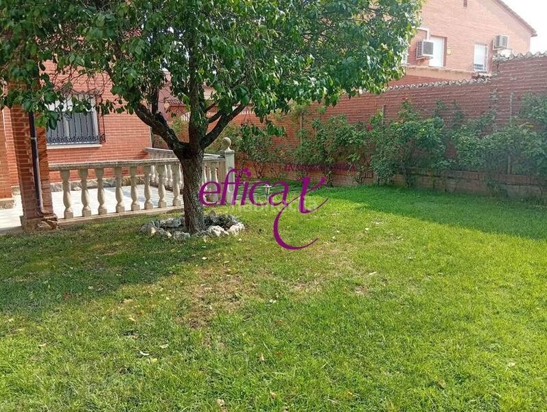 Foto a1681aad-ab8a-4731-a87a-e8930da39c6b. Casa amb calefacció aparcament a Alcabón