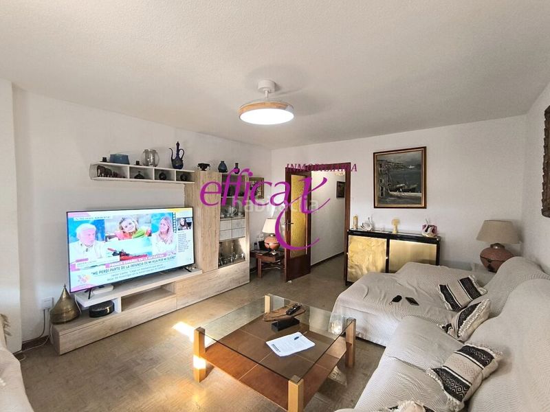 Foto 8af83d0d-9a6f-4965-af73-c42e613abab0. Pis amb calefacció aparcament a Erustes