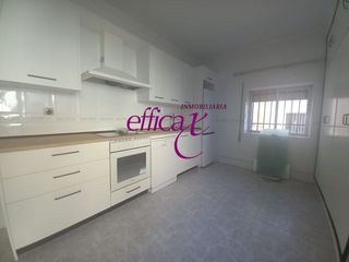 Rent House in Torrijos. Preciosa casa en alquiler en zona centro de torrijos