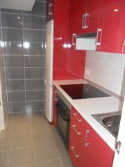 Lloguer Pis a Lucero. Piso de tres dormitorios y dos baños