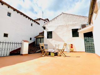 Location Appartement à Humilladero. Apartamento con terraza