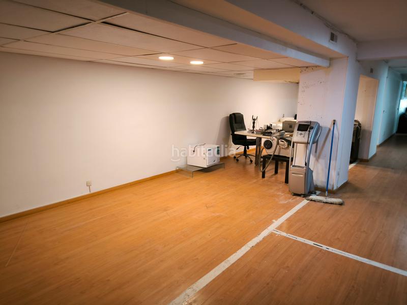 Foto 24252bcb-5273-4e64-ace1-c8c911943fd1. Local comercial  con 3 plantas nuevos ministerios en Madrid