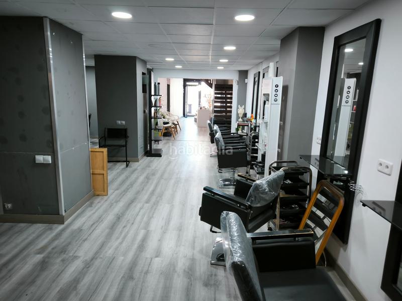 Foto 2bff8595-f413-4f51-8f59-7ddb8135c433. Local comercial  con 3 plantas nuevos ministerios en Madrid