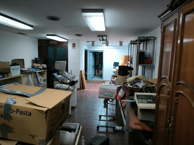 Foto 57ab2f2c-a9c1-4729-9303-eeb806808258. Local comercial  con 3 plantas nuevos ministerios en Madrid