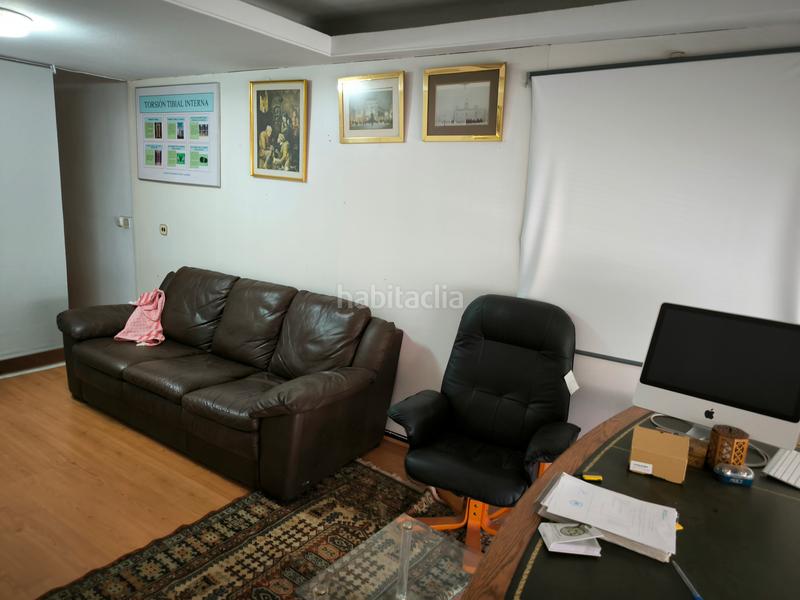 Foto cc94904b-ac9f-4d1e-a24c-57d17f1641f5. Local comercial  con 3 plantas nuevos ministerios en Madrid