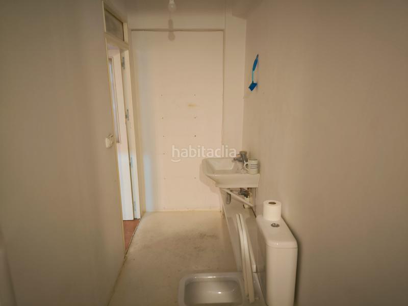 Foto ea2b9847-6f0b-45b6-822b-5eff29ee7e53. Local comercial  con 3 plantas nuevos ministerios en Madrid