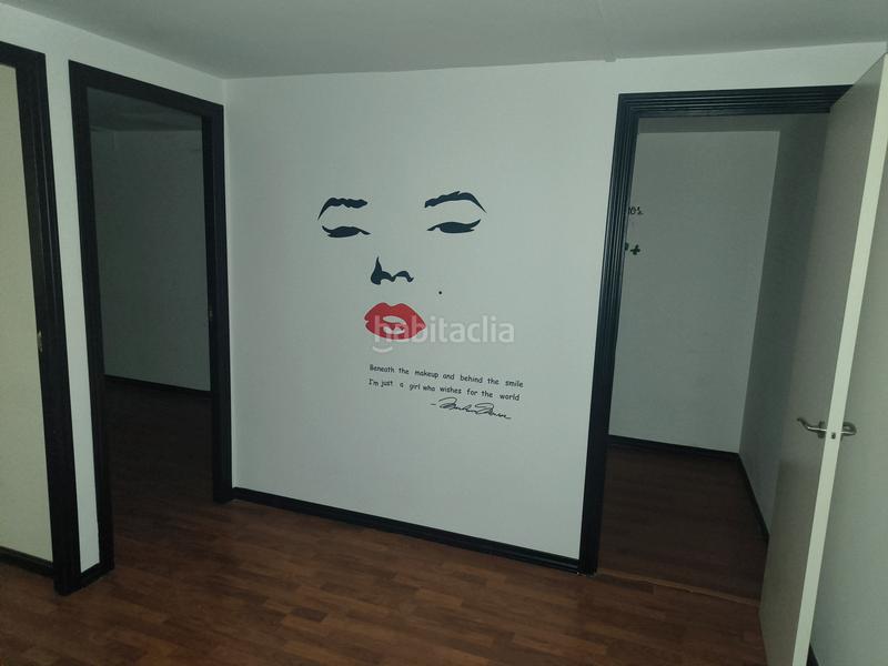 Foto 5810448f-c673-47aa-a1d2-a239787de921. Locale commerciale in avenida de las provincias 37 in Fuenlabrada