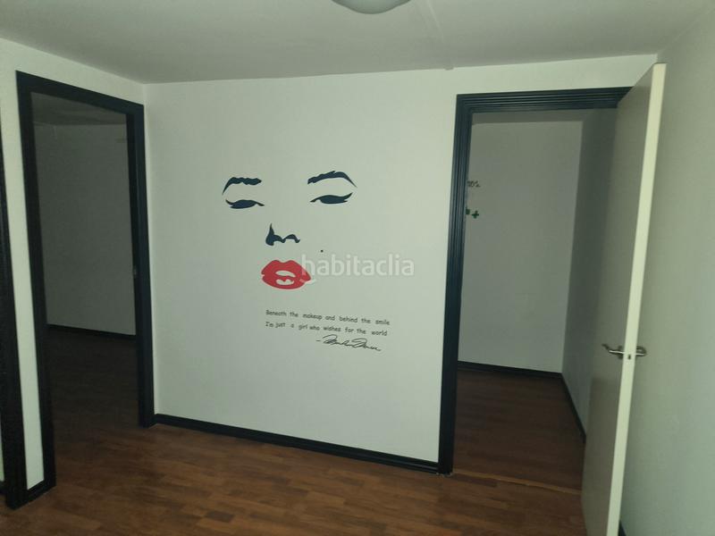 Foto 902d4996-3a41-4b2a-a777-1b3268f4ddb8. Locale commerciale in avenida de las provincias 37 in Fuenlabrada