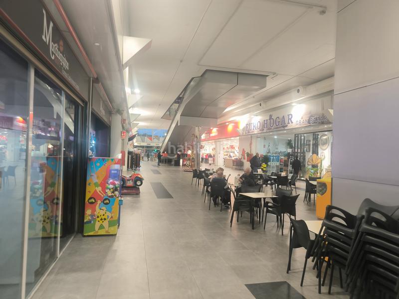 Foto 9c67457e-8758-4e0e-aafd-d111b6dd3447. Locale commerciale in avenida de las provincias 37 in Fuenlabrada