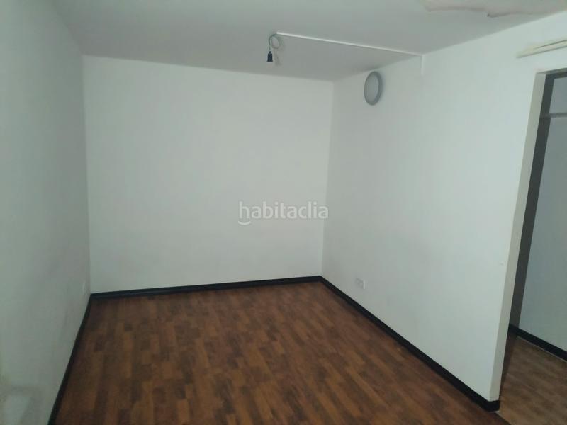 Foto eeea7427-f947-4784-9011-53812e1bd969. Locale commerciale in avenida de las provincias 37 in Fuenlabrada