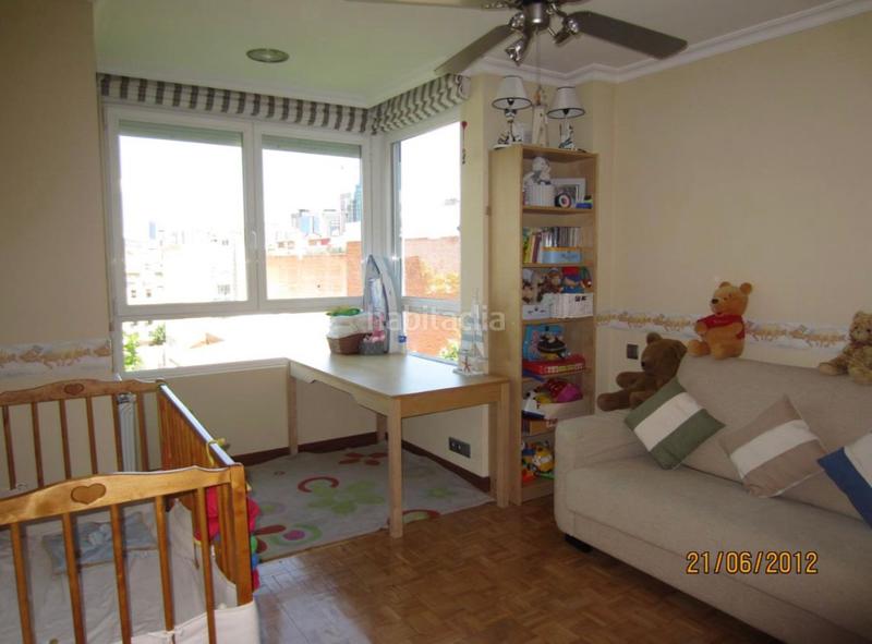 Foto 125b4d26-adbb-46d4-99fb-a0d8775146d6. Affitto appartamento in calle de ponzano 60 in Ríos Rosas-Nuevos Ministerios Madrid