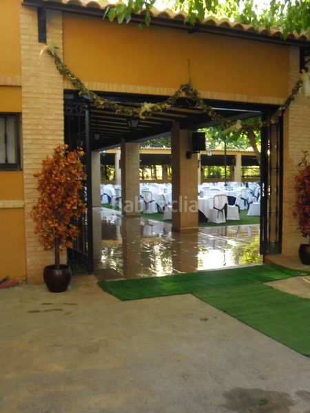 Foto 05392950-7588-40b0-9e0c-e2ae90664c6d. Local comercial amb calefacció a Valdepeñas