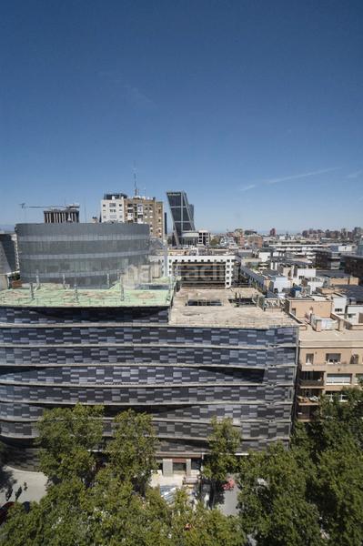 Foto 15487a55-2bb8-4974-b182-3a9415a2a56b. Lloguer pis a paseo de la castellana 121 a Hispanoamérica-Bernabéu Madrid