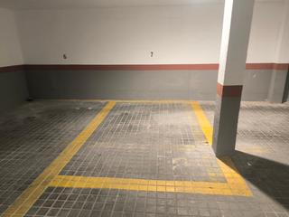 Parking coche en Calle de Almansa 69