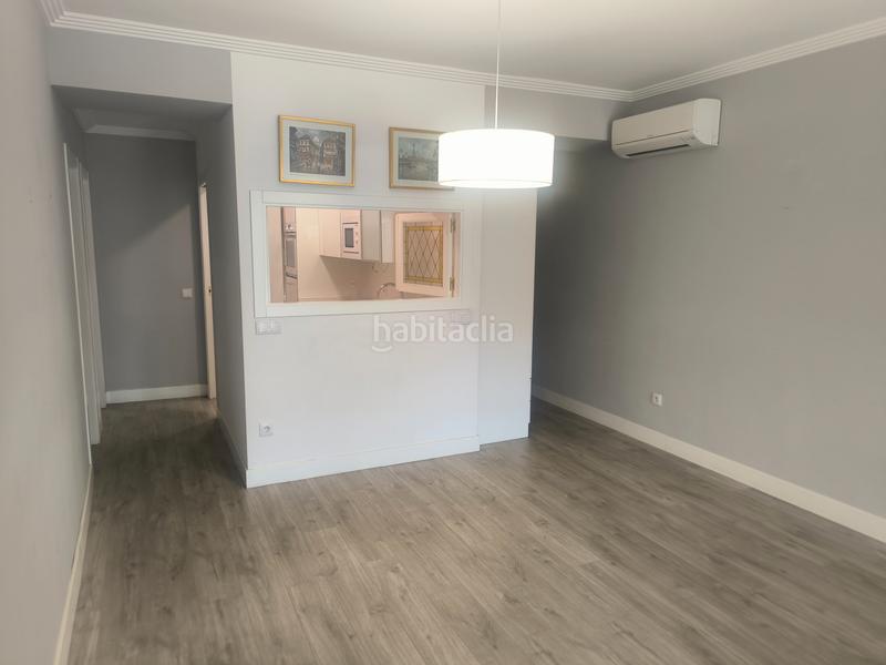 Foto dddf4da2-652b-4640-87c0-2b639050e28c. Rent flat with heating in Niño Jesús Madrid